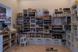 BIO prodejna s vybavením SKYWANDER od JPL